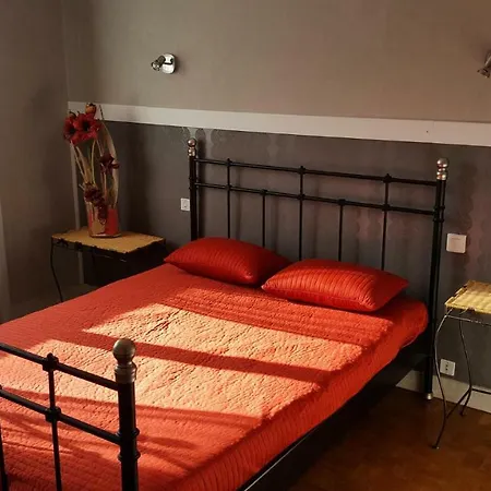 Maison 4 Pieces 6 Personnes Proche Commerces 74903 Apartment *